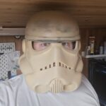 Stormtropper hjelm der er bestilt med print, slibning, maling og finish
Det er lavet som en gave for kunden
Her ses den efter sidste omgang fylde og slibning