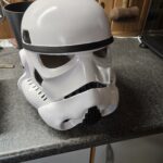 Stormtropper hjelm der er bestilt med print, slibning, maling og finish
Det er lavet som en gave for kunden
Detaljer malet på